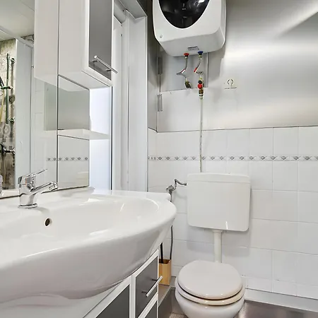202 Holiday home