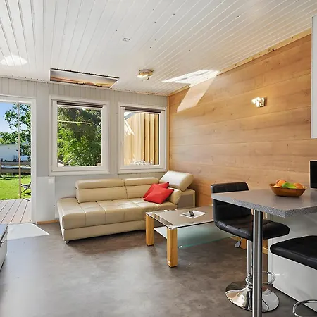 202 Holiday home *