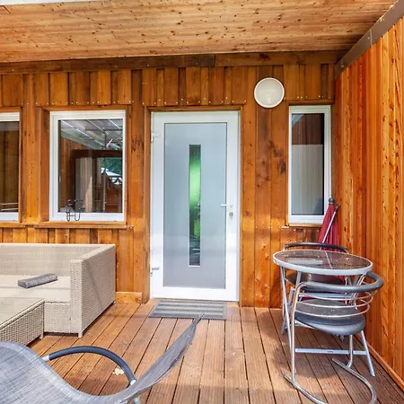 202 Holiday home *